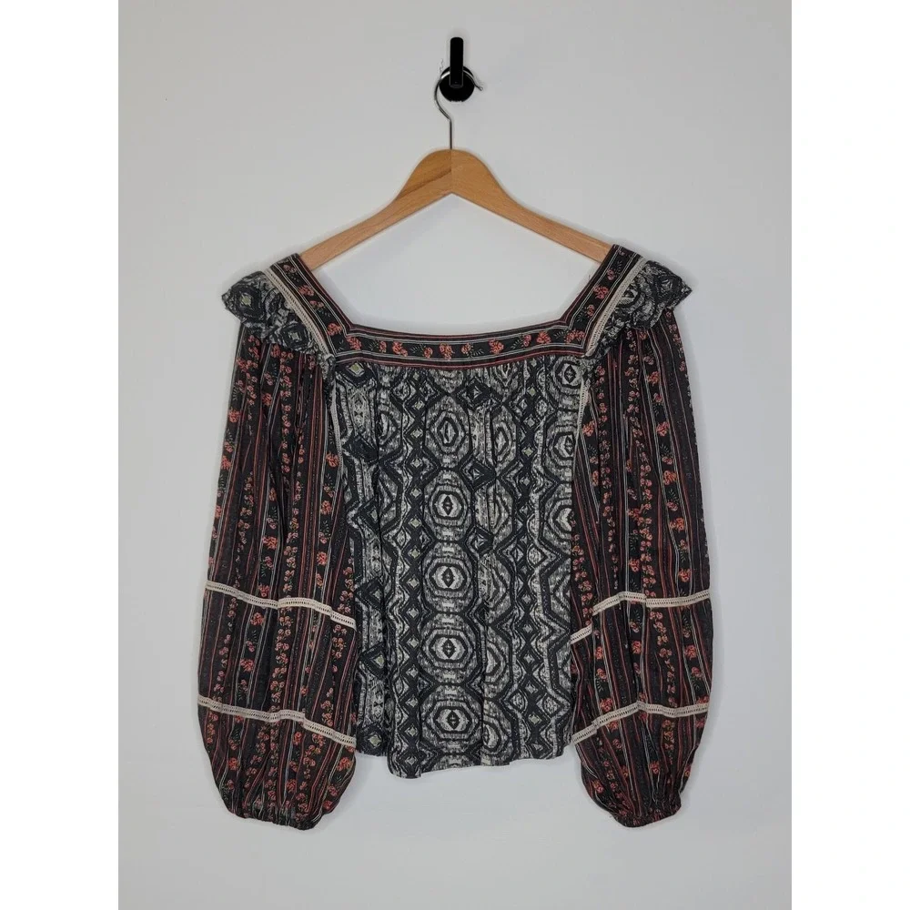 Free People Mostly Meadow Blouse Size Medium Puff Sleeve Boho Peasant Top